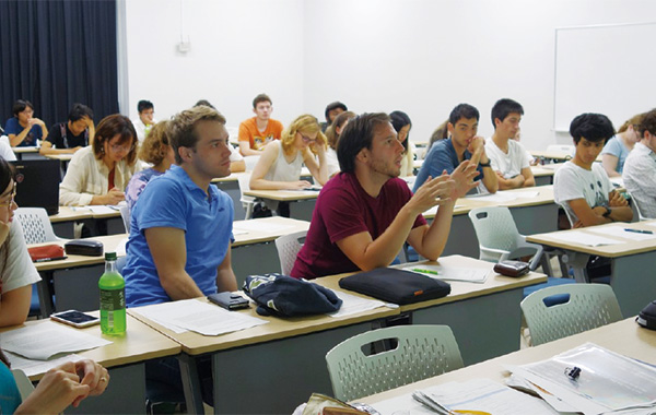 Short-Term Study Programs for a Year Abroad at Kyushu U