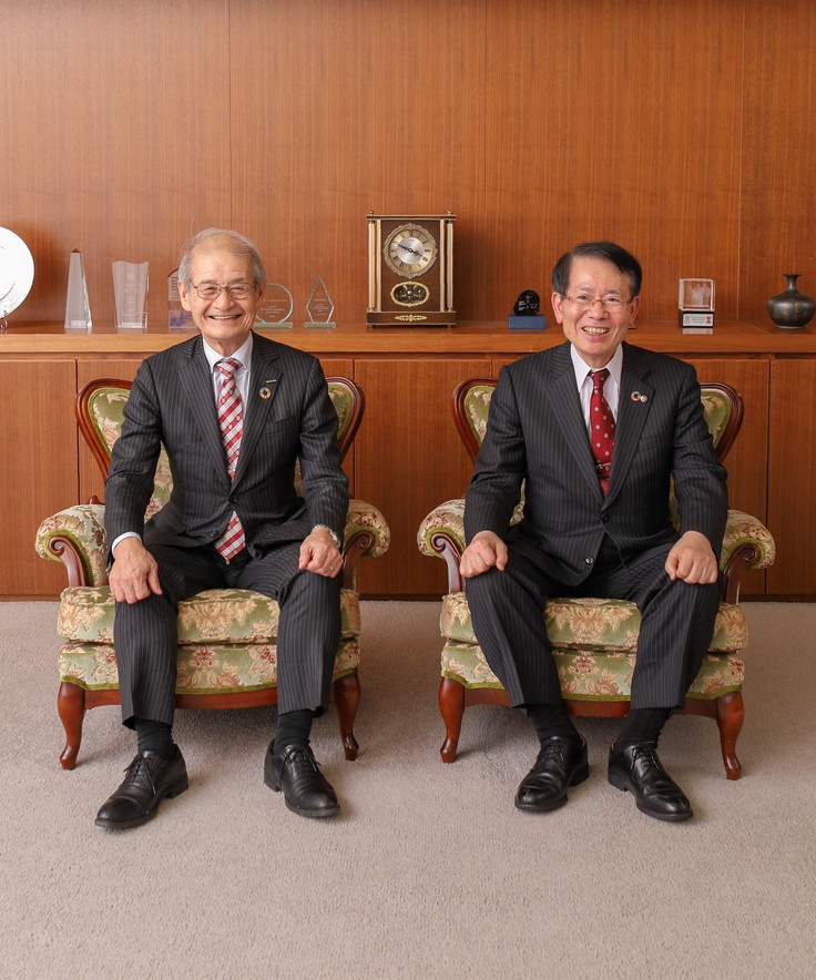 Prof. Yoshino and President Kubo
