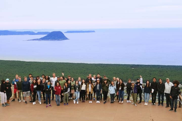 Group picture of students form a Kyushu U short-term program