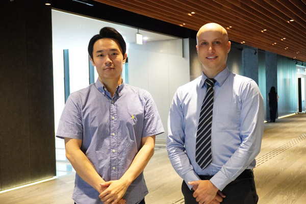 Yuuki Yoshimoto and Professor Andrew Chapman