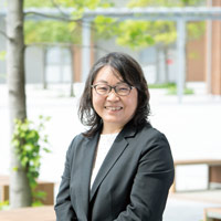 石田 栄美 教授