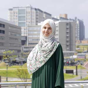 Menna Fateenさん