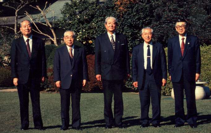 �o�Ȏ҈ꓯ�B���{�뉀�ŁB