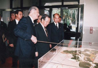 �͌^�Ő������󂯂������