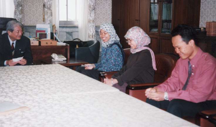 �~���������w���Ƒ���